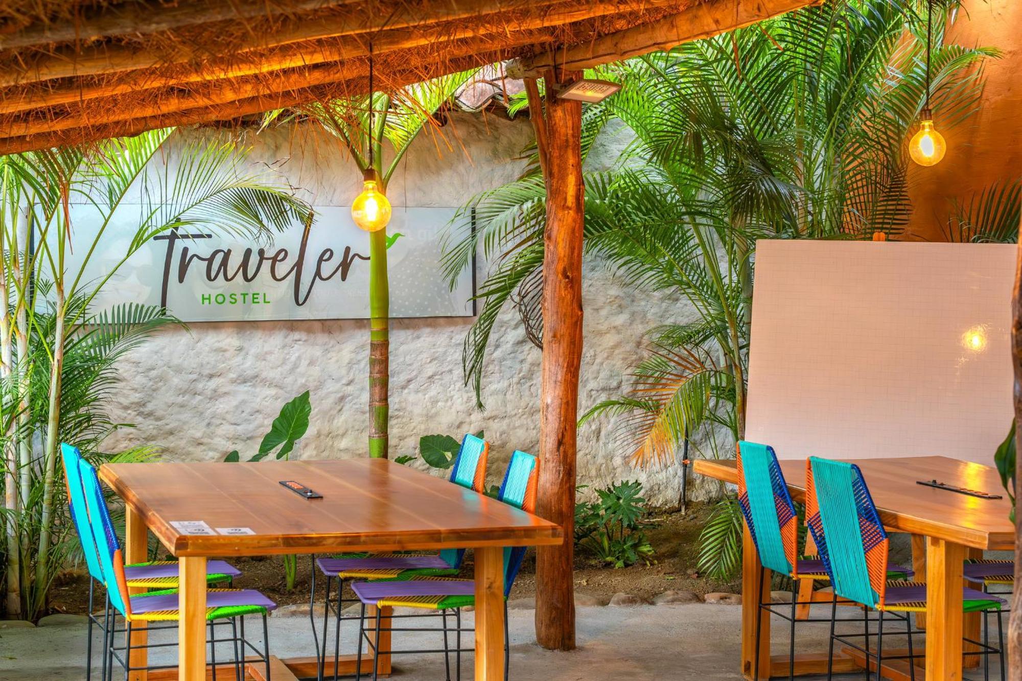 Traveler Hostel 산힐 외부 사진