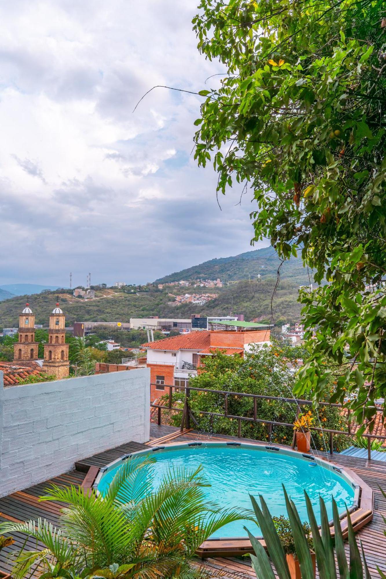 Traveler Hostel 산힐 외부 사진